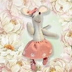 Little Mouse the Ballet Dancer Wool Felt Kit by Corinne Lapierre