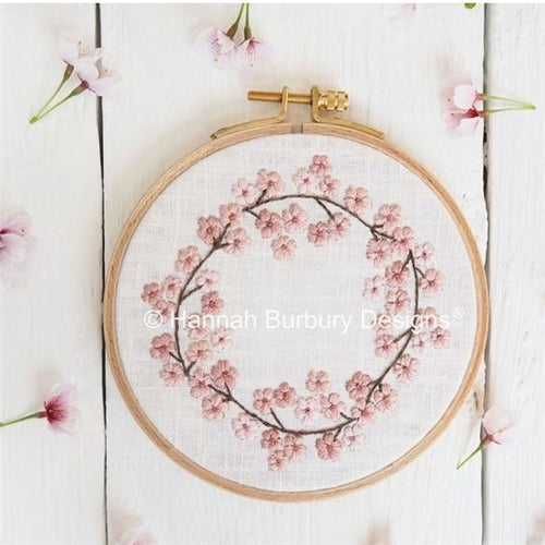 Bonnie Hoop Kit by Hannah Burbury